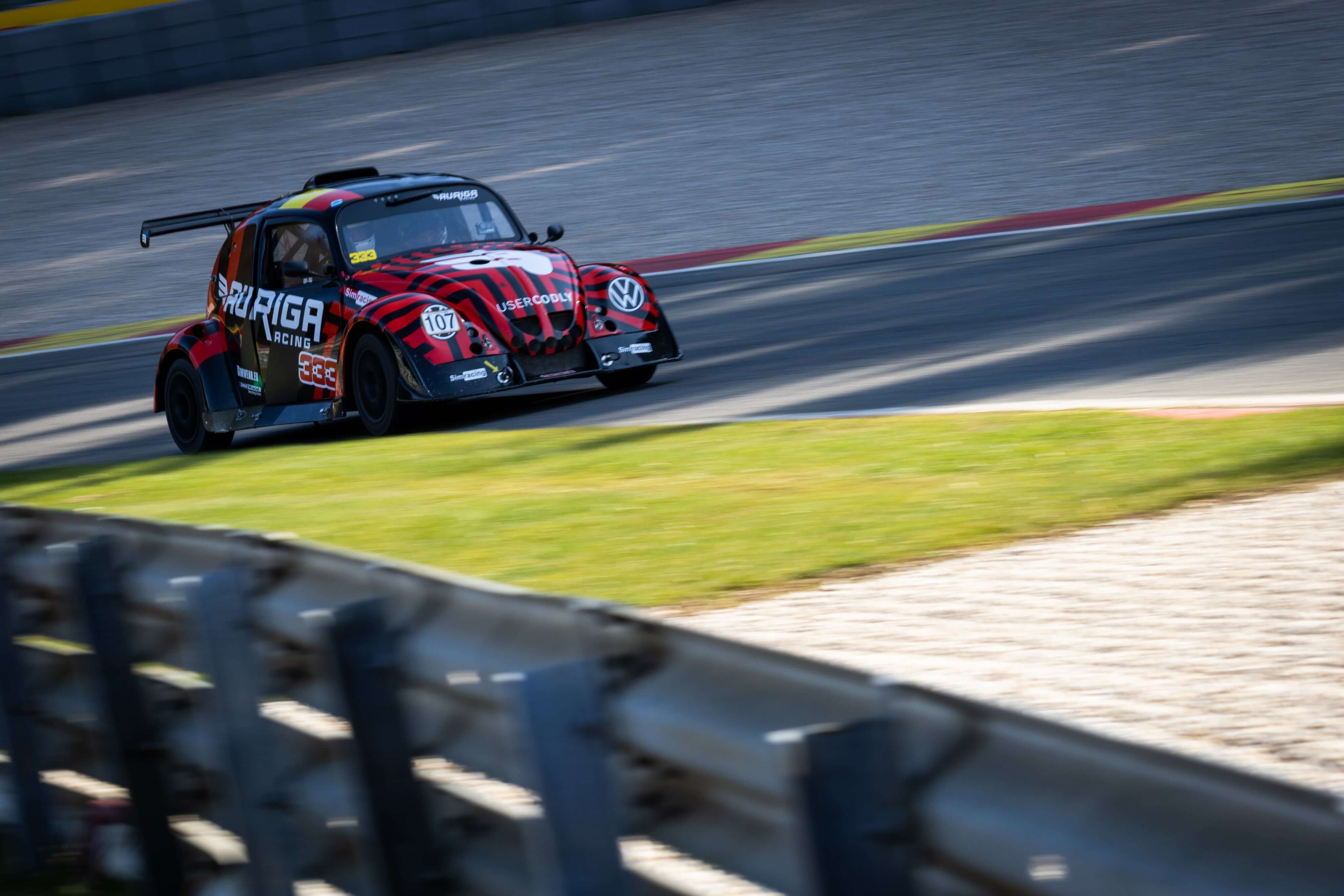 VW Fun Cup Auriga Racing en virage
