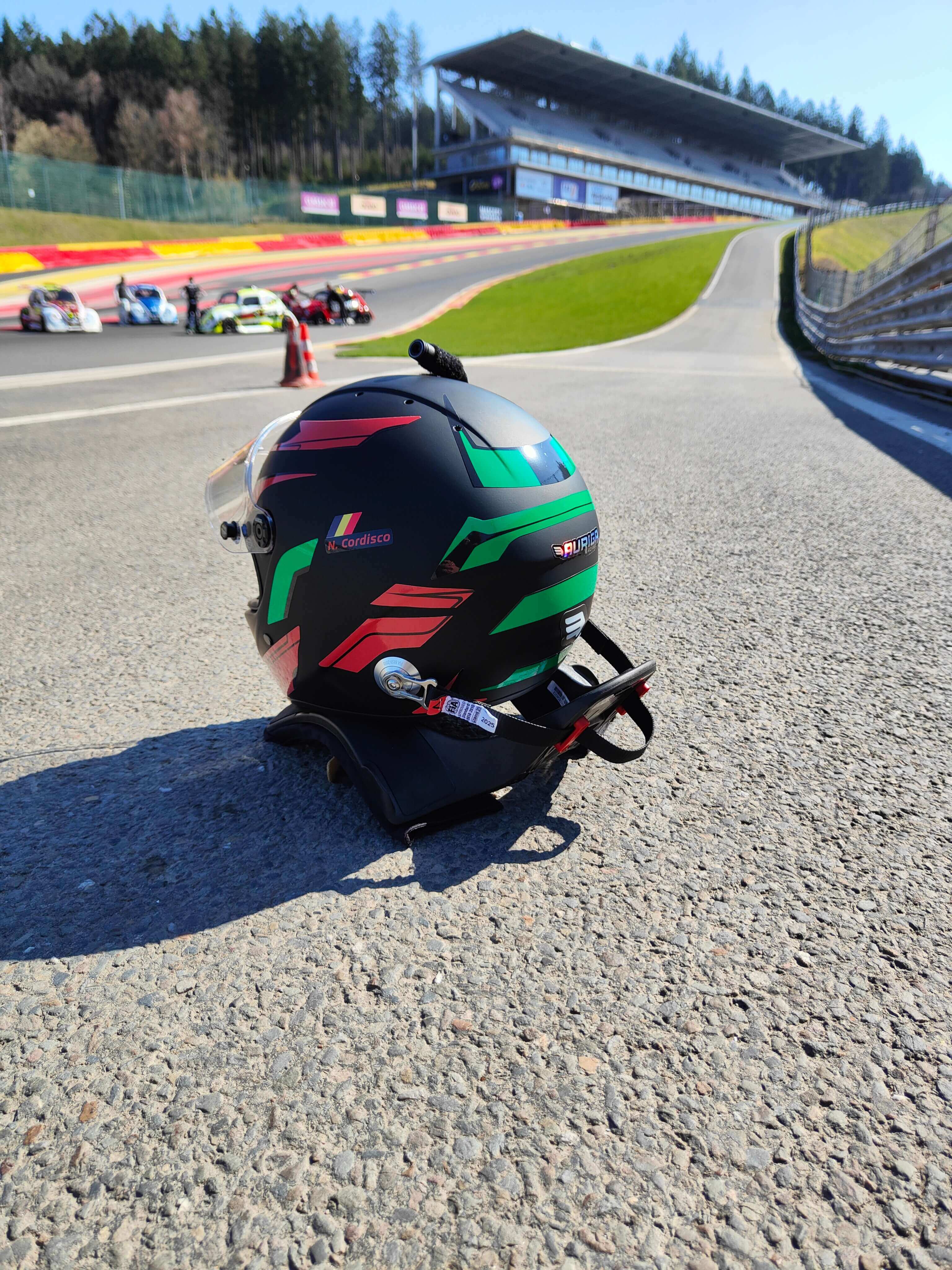 Circuit de Spa-Francorchamps en arrière-plan
